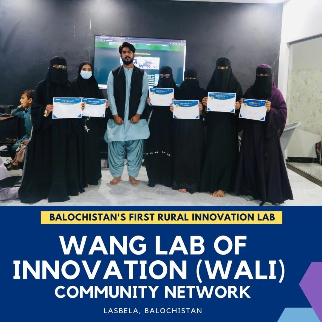 Group of women and a man holding certificates at Balochistan's first rural innovation lab in Lasbela.