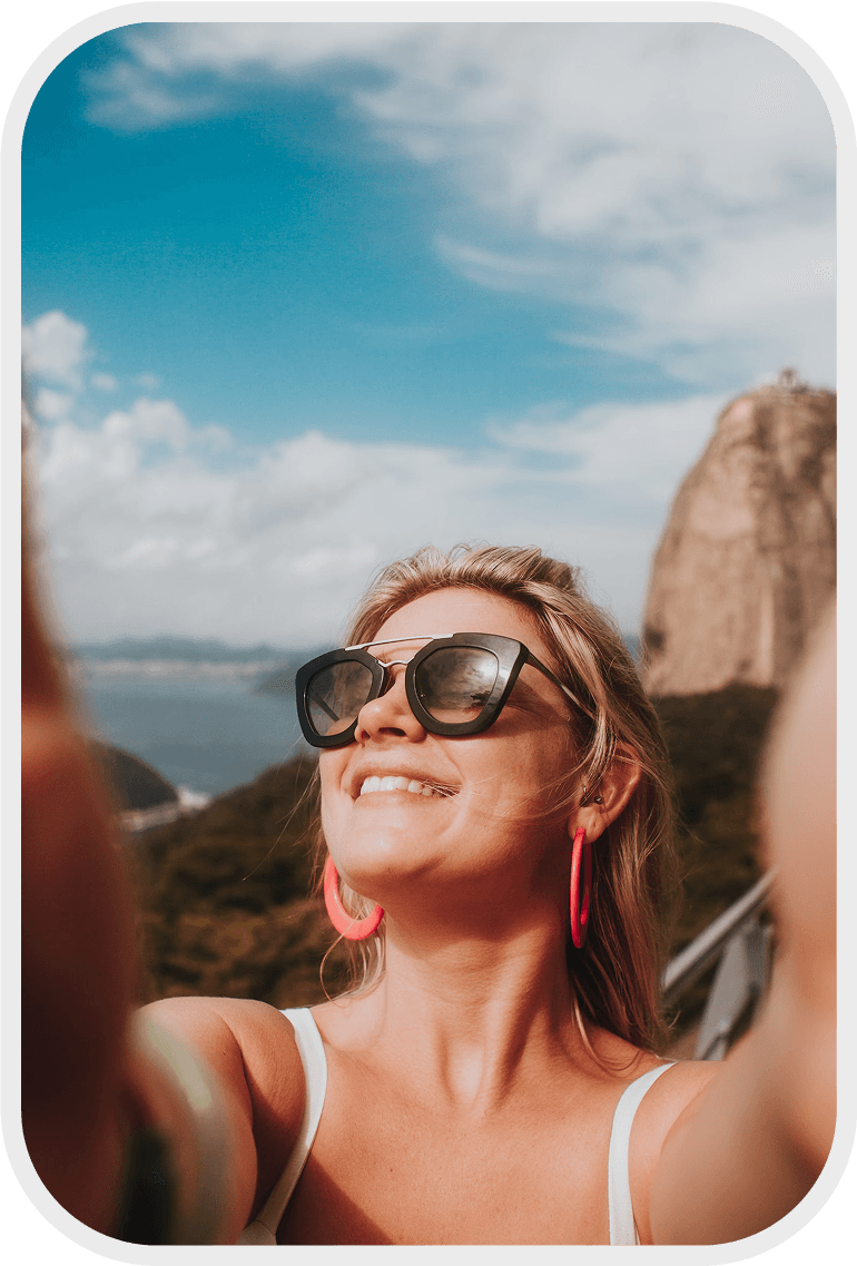 Influencer selfie