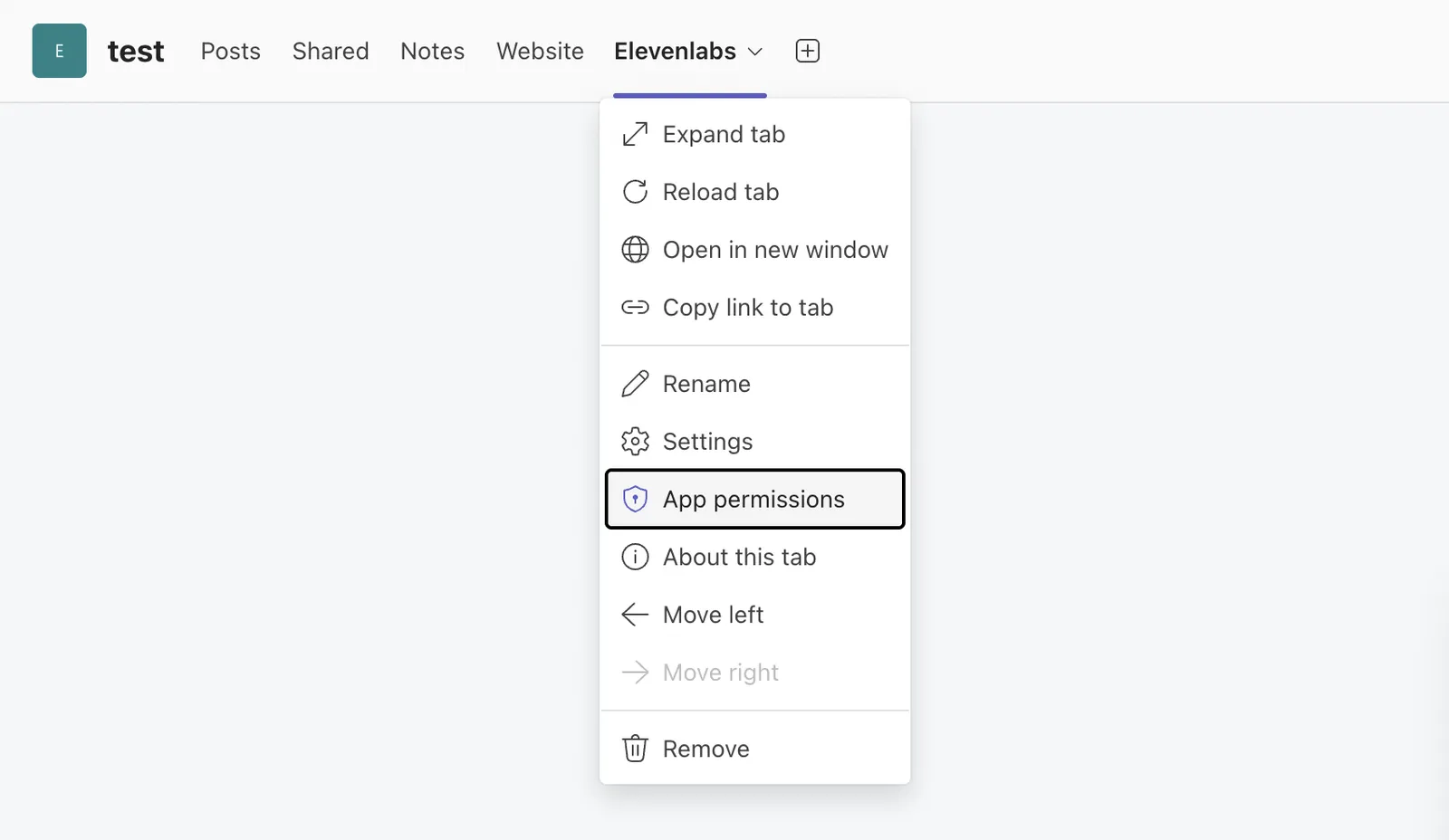 Il menu a discesa della scheda Teams con Autorizzazioni app evidenziato